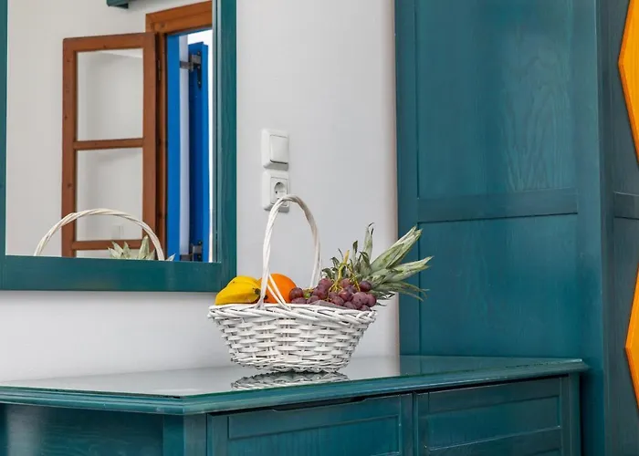 Apartment Surfer Paradise Naxos City