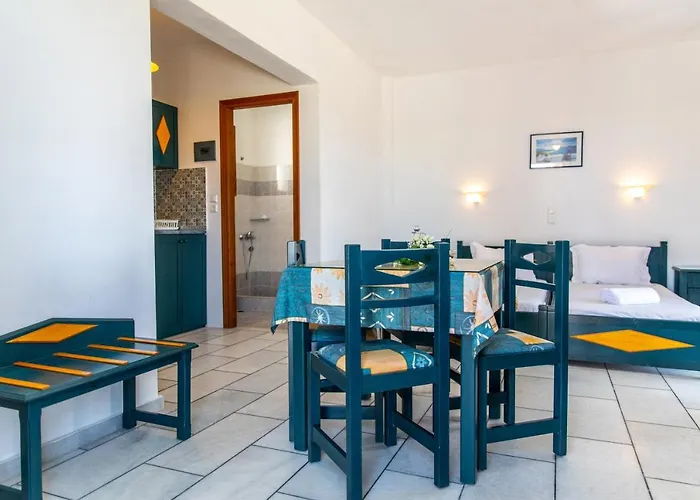 Apartment Surfer Paradise Naxos City